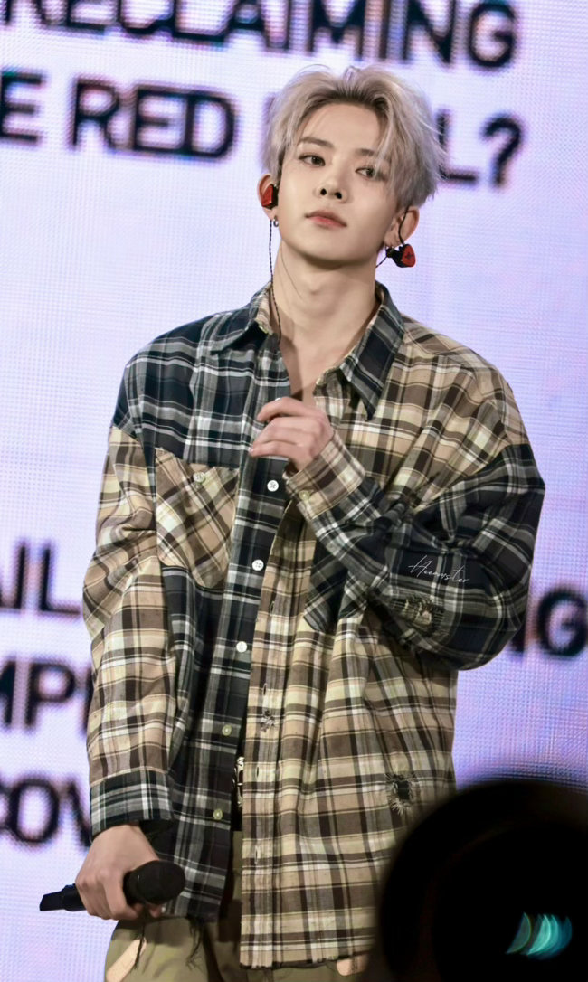 又畅吃了一下愚人节贺图～