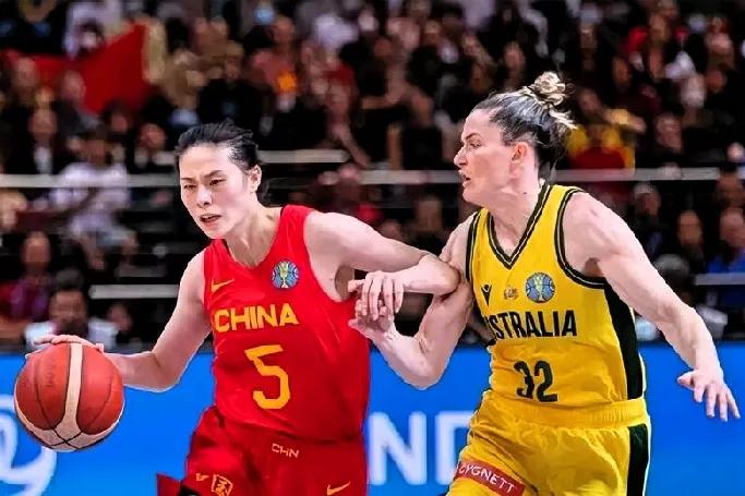 ⚡王思雨2022世界杯半决赛绝杀全细节（中国61:59澳大利亚）一、