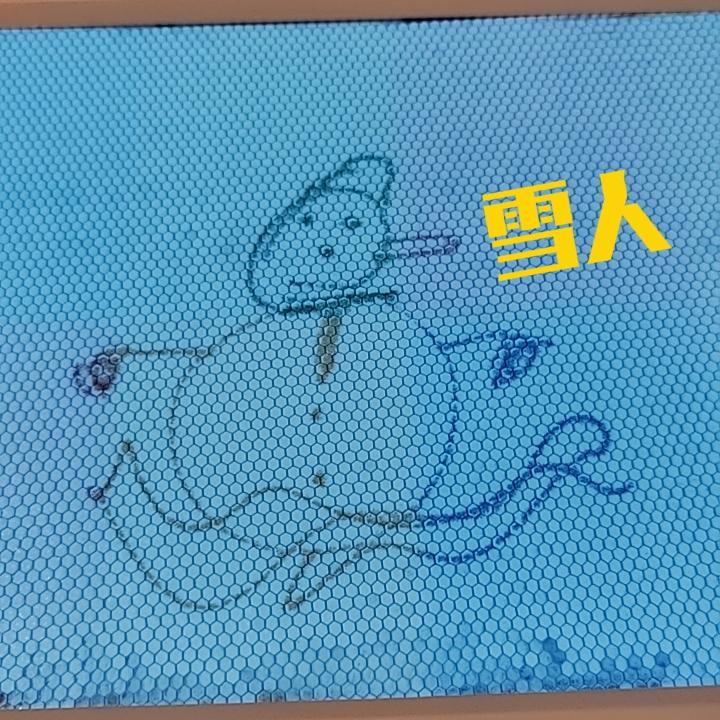 为啥娃不爱学习就爱盯着手机？说到底，大人就是孩子的镜子。你天天抱着手机刷视