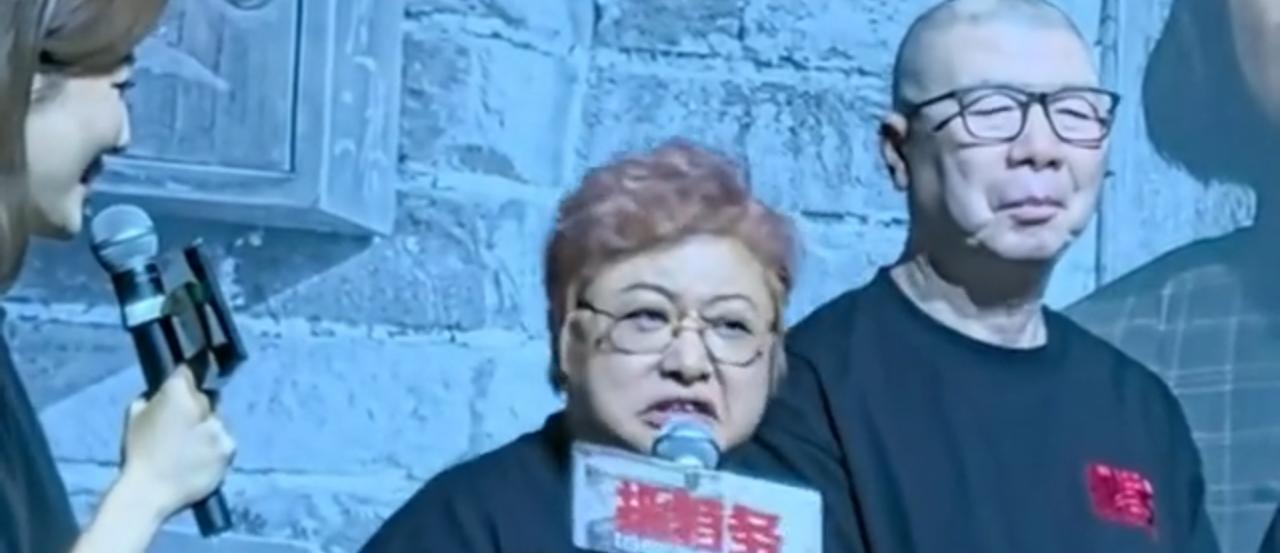 看韩红的一系列表现，其心态应该是崩溃了！组团赴内蒙，是急于摆脱不良舆情。拉流
