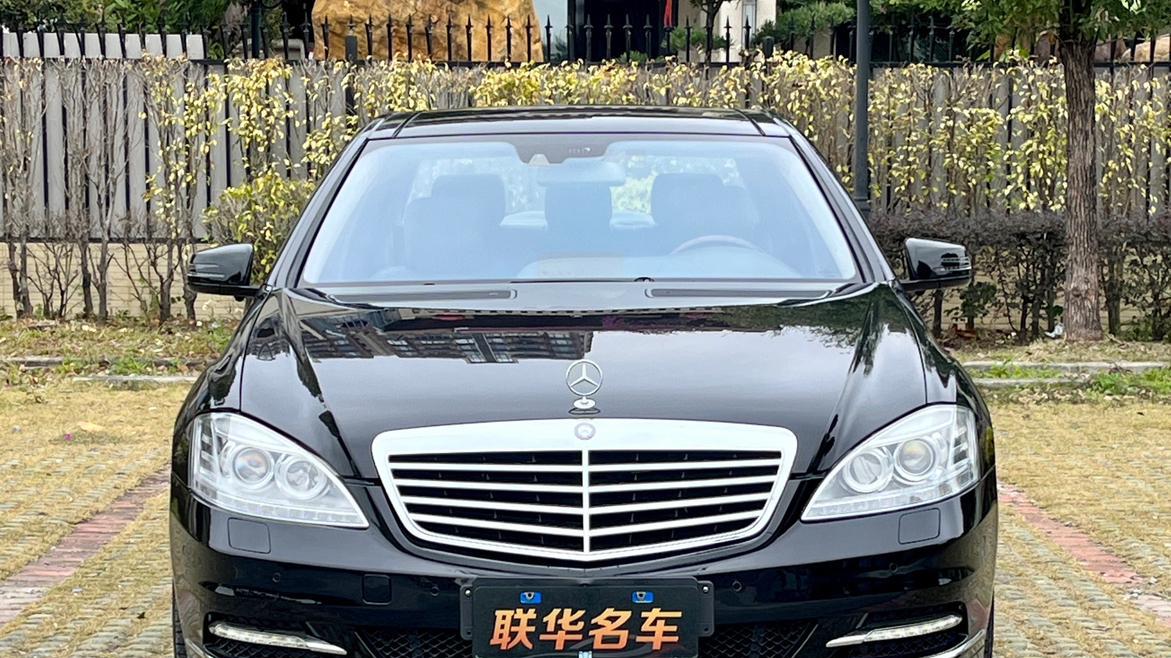 十二年车龄奔驰S600L,曾经的“大老板”座驾,如今仅售12万!