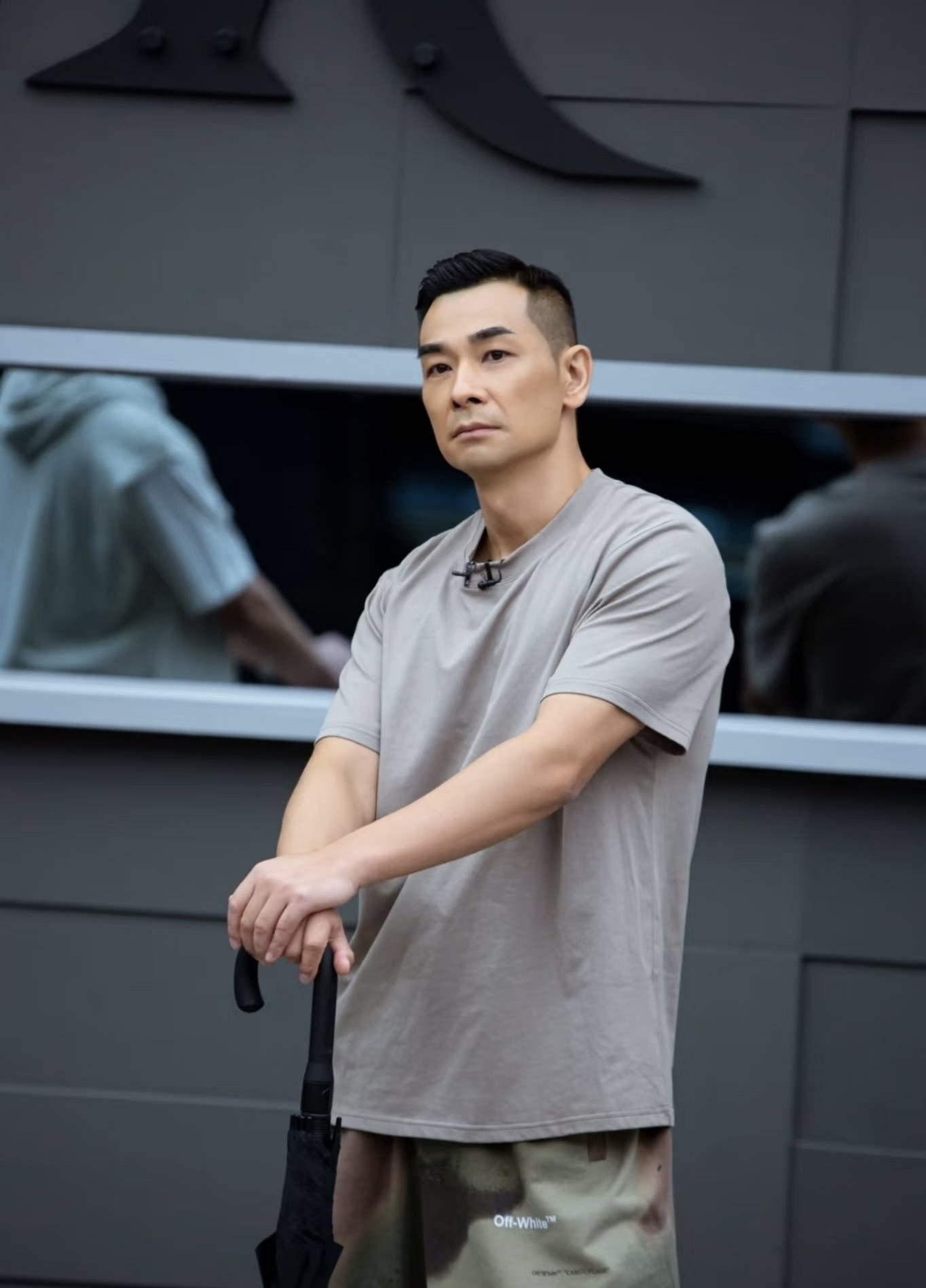 赵文卓19岁出道即获徐克力捧，被视为李连杰接班人。但他转战电视剧十年，错失电影黄金期，又因与甄子丹的