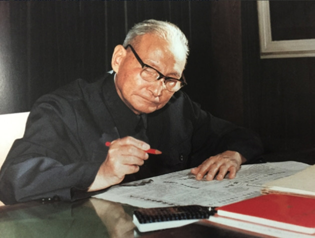 1994年，陈云收到了林帅女儿林晓霖的加急信：“陈叔叔，此番打扰，多有抱歉。但有