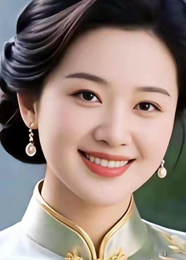 上联：眼底藏春意自明下联：笑靥如花情难已