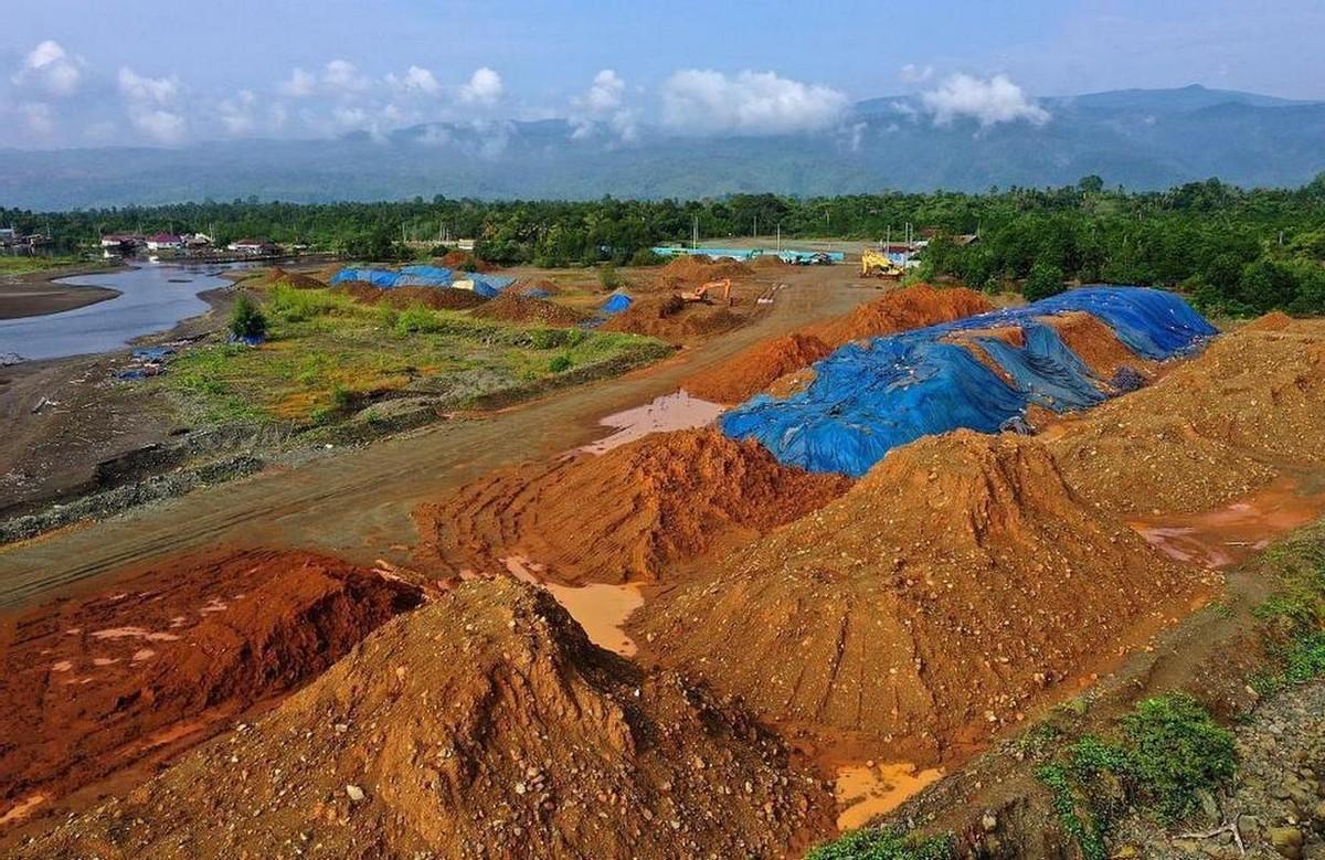 中国邻国也开始效仿，禁止出口稀土原料，批准后才能开采加工根据媒体报道，越南国会