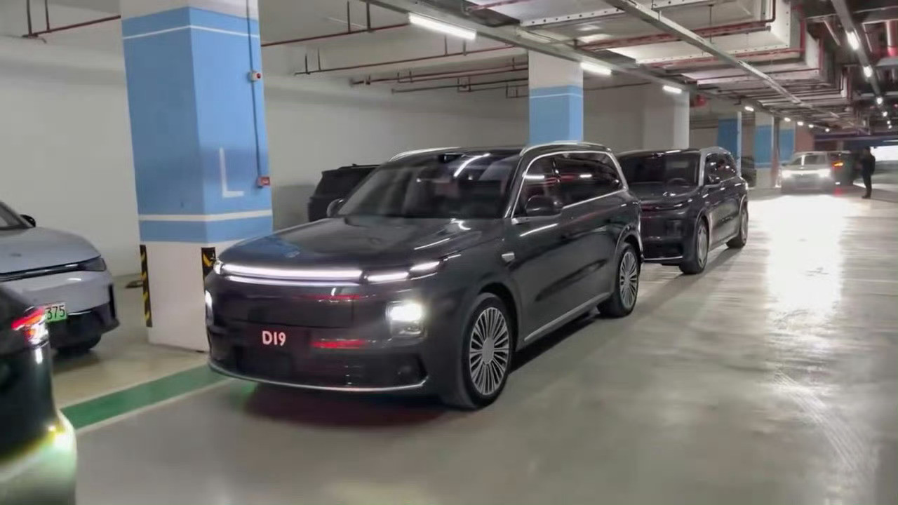 有多少人是在等零跑的新车D19？一款大六座SUV多数人内心还是在期待一个劲爆的价