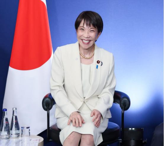 导弹、核武、稀土都奈何不了日本，唯独中国一查间谍，日本就急了，把日本逼上了跳板！
