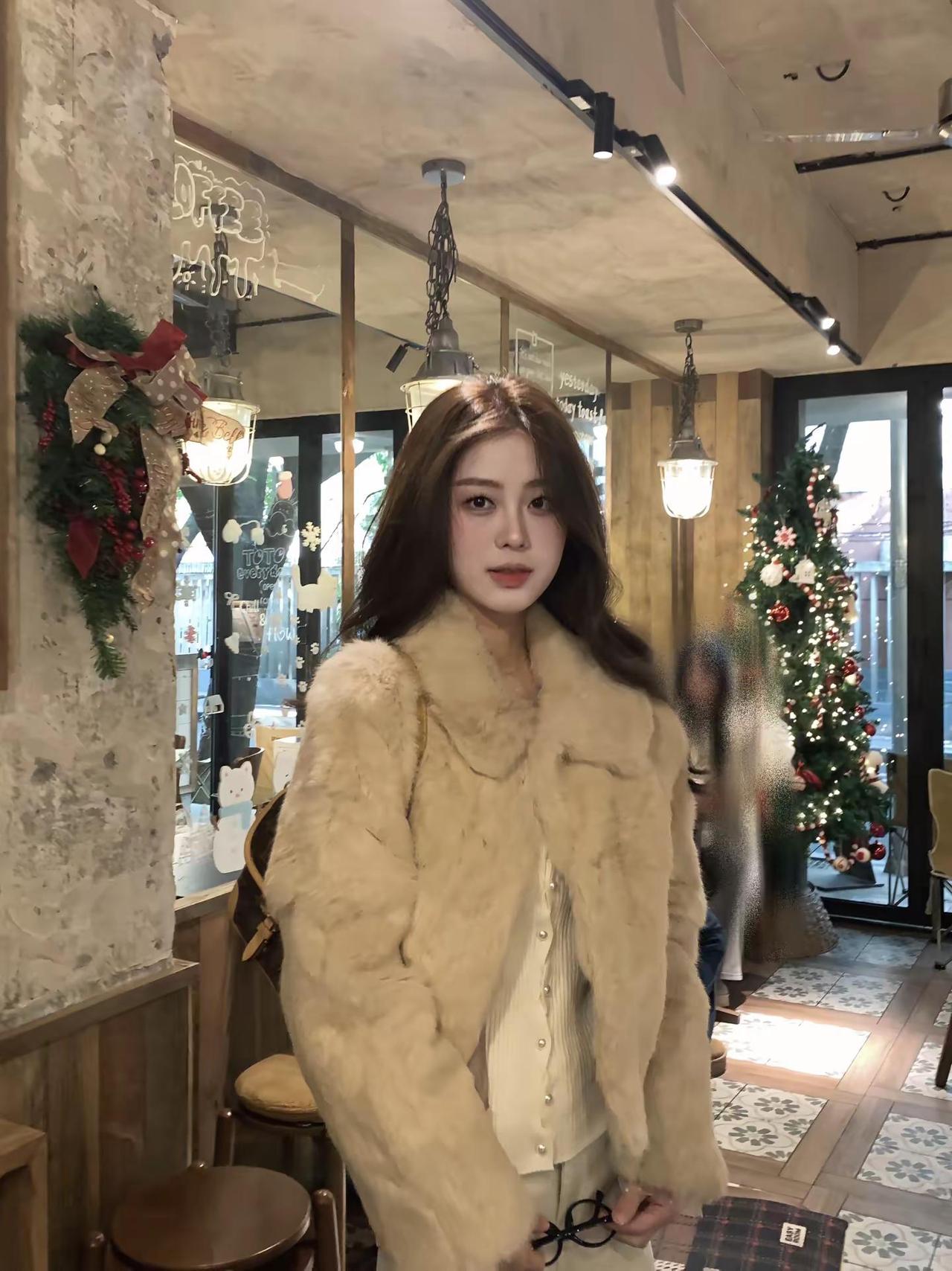 有没有人爱我已经没关系了没有人害我就行了今天穿什么简单干净韩系穿搭