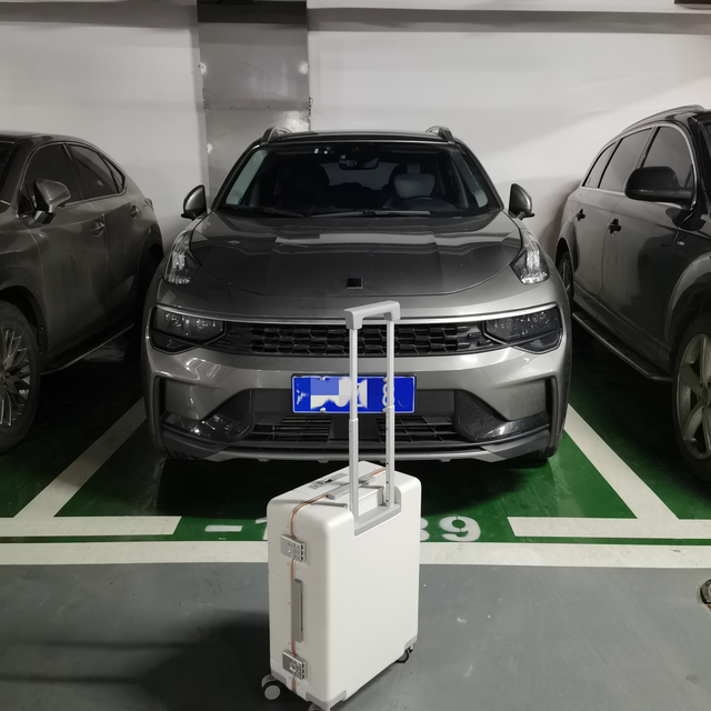 领克01型PRO三保后高速油耗分享爱车是21款领克01型PRO，目前已经290