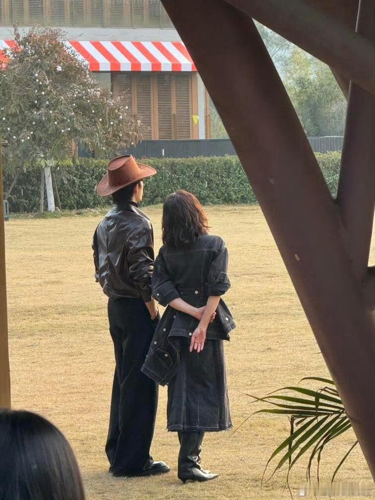 王星越高叶好浓的姐狗味救命！高叶拽姐气场全开，王星越野乖奶狼既视感，这姐狗张力直