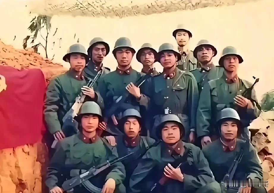 照片里的12人无一生还！1987年1月7日，收复者山167高地敢死队员出发