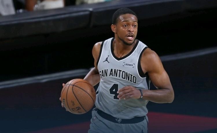 马刺真的是雷霆最严厉的父亲，一个月三杀打破73胜梦。而且一场比一场轻松，第一场是