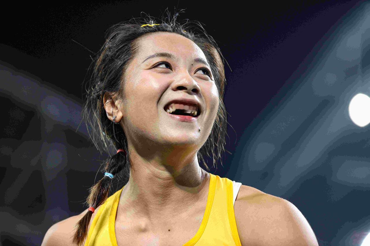 全运会田径女子100米预赛：葛曼棋第一、陈妤颉第二、孔玲瑶第三今天全运会女子百