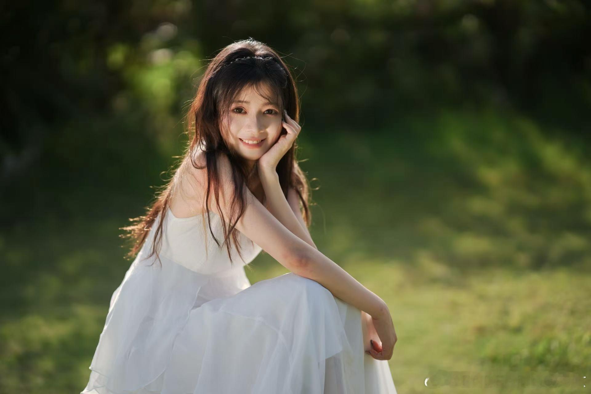 绿野仙踪💚成都约拍​​​