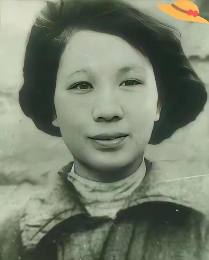 渣滓洞大屠杀，她枪响前装死，特务枪托狠捅腰腹，她纹丝不动，成唯一幸存者枪托