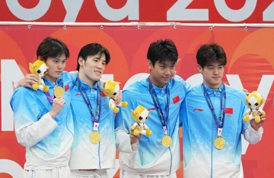 一个美国记者替日本人喊出了一句大实话：这届亚运会，干脆改名叫"中国运动会"算了。