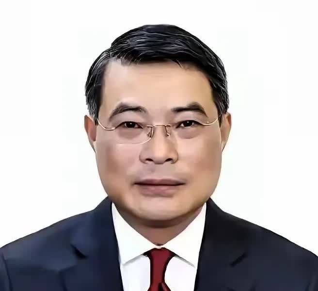越南政坛大佬黎明兴，老成持重，八面玲珑，与北方派、南方派、进步派、保守派、长老派