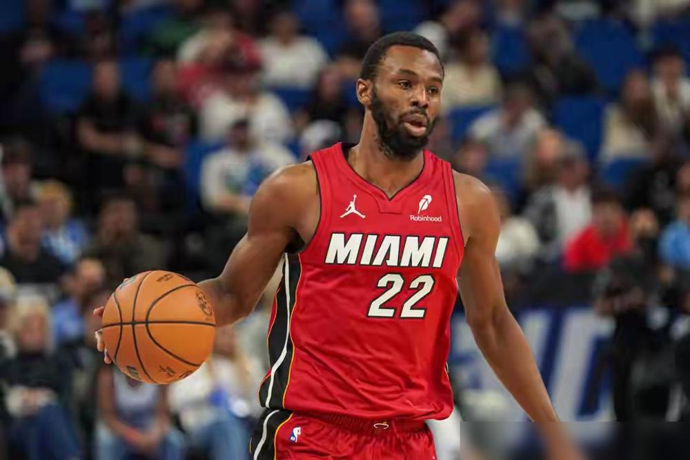 重磅消息！热火明确将交易维金斯、希罗！美记JakeFischer爆出热火现