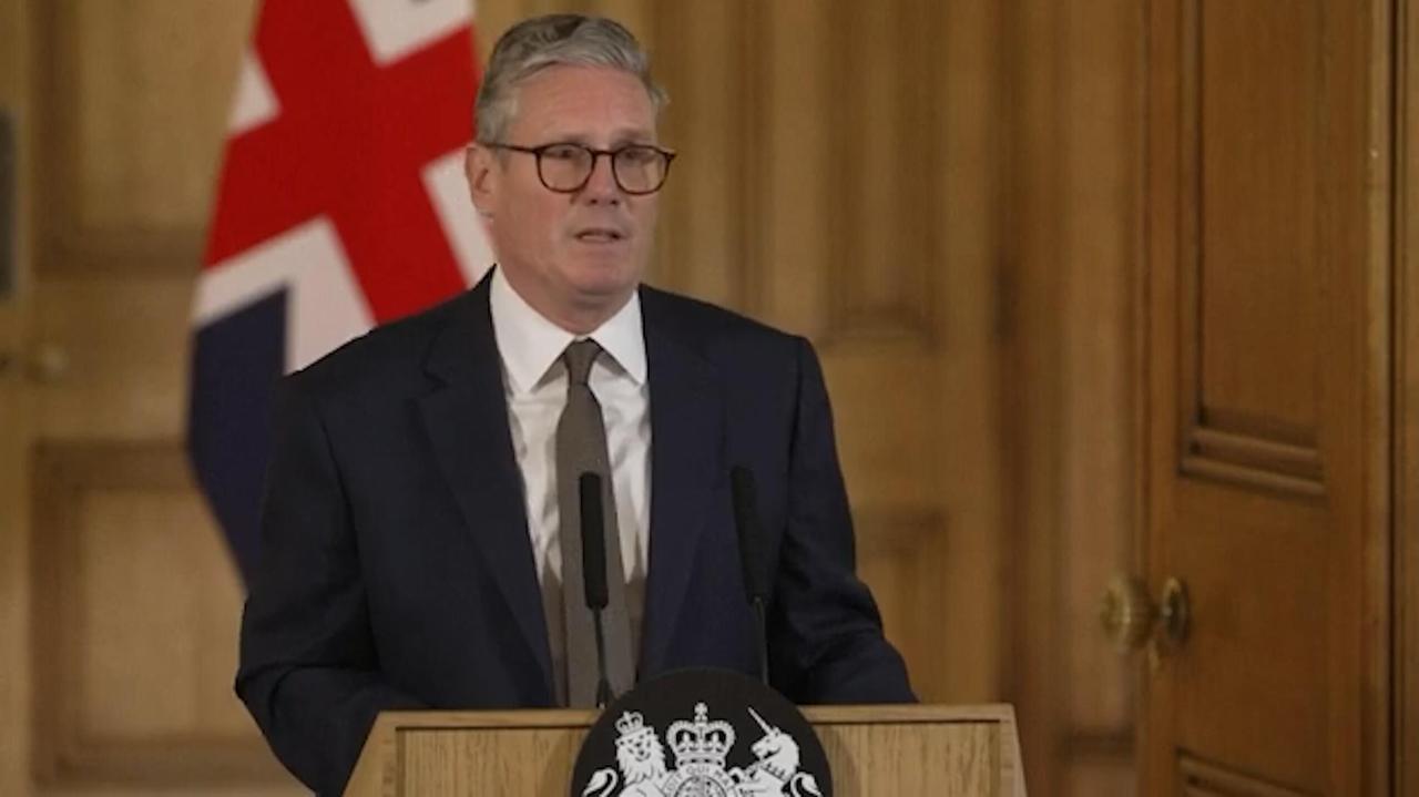 当地时间15日，英国首相基尔·斯塔默在议会下院辩论中表示，在美国总统唐纳德·特朗