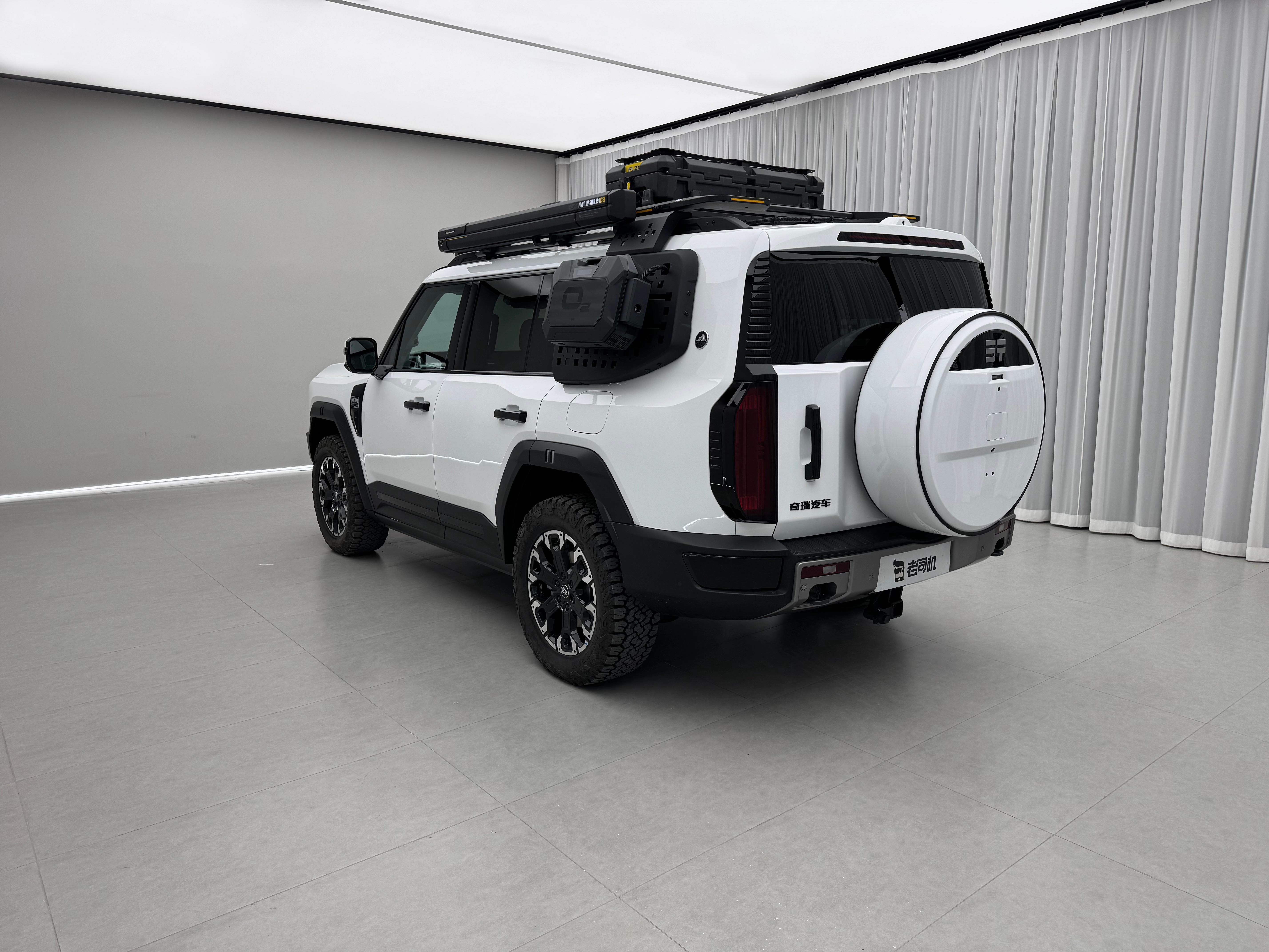 公司同事陆续开始放假回家过年了，这两天票不好买，我们制片小伙子就打算自驾回东北，