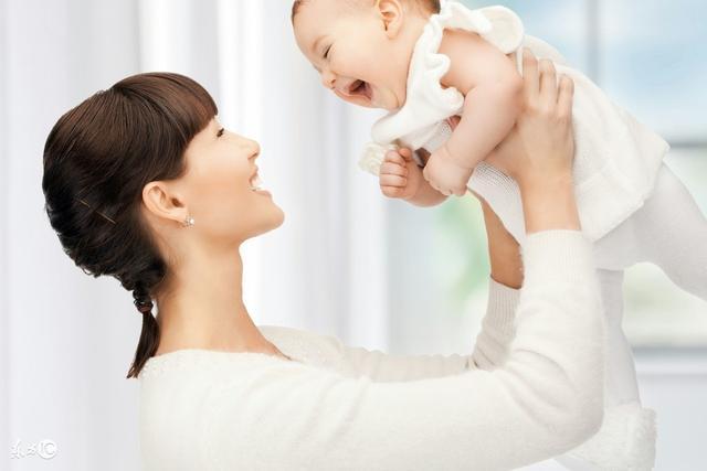 产后新妈妈能吃水果、蔬菜吗? 听老人说, 会把味觉吃坏了, 是真的吗?