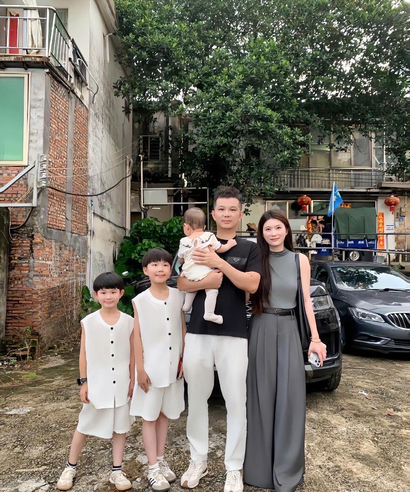 娶到这样的老婆想不富都难。