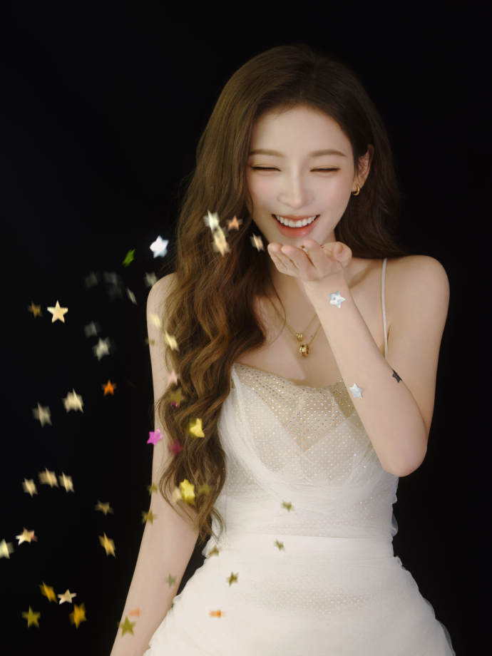 张予曦小说女主脸真不是说说而已