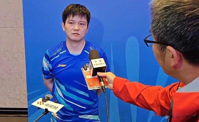 全运会男单4强出炉！樊振东4-0横扫孙正之后，赛后采访格局真大，没想到这样评价他