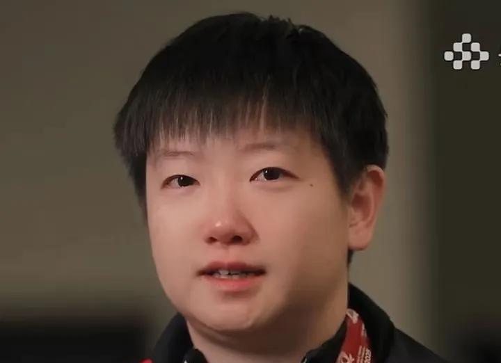 竞技体育就是很残酷。莎莎二号位的时候怎么过来的大家都明白，好不容易打到一号位了，
