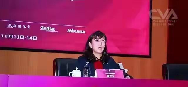 随笔。中国男、女排成绩跌入低谷。找找原因。男排不用说，比
