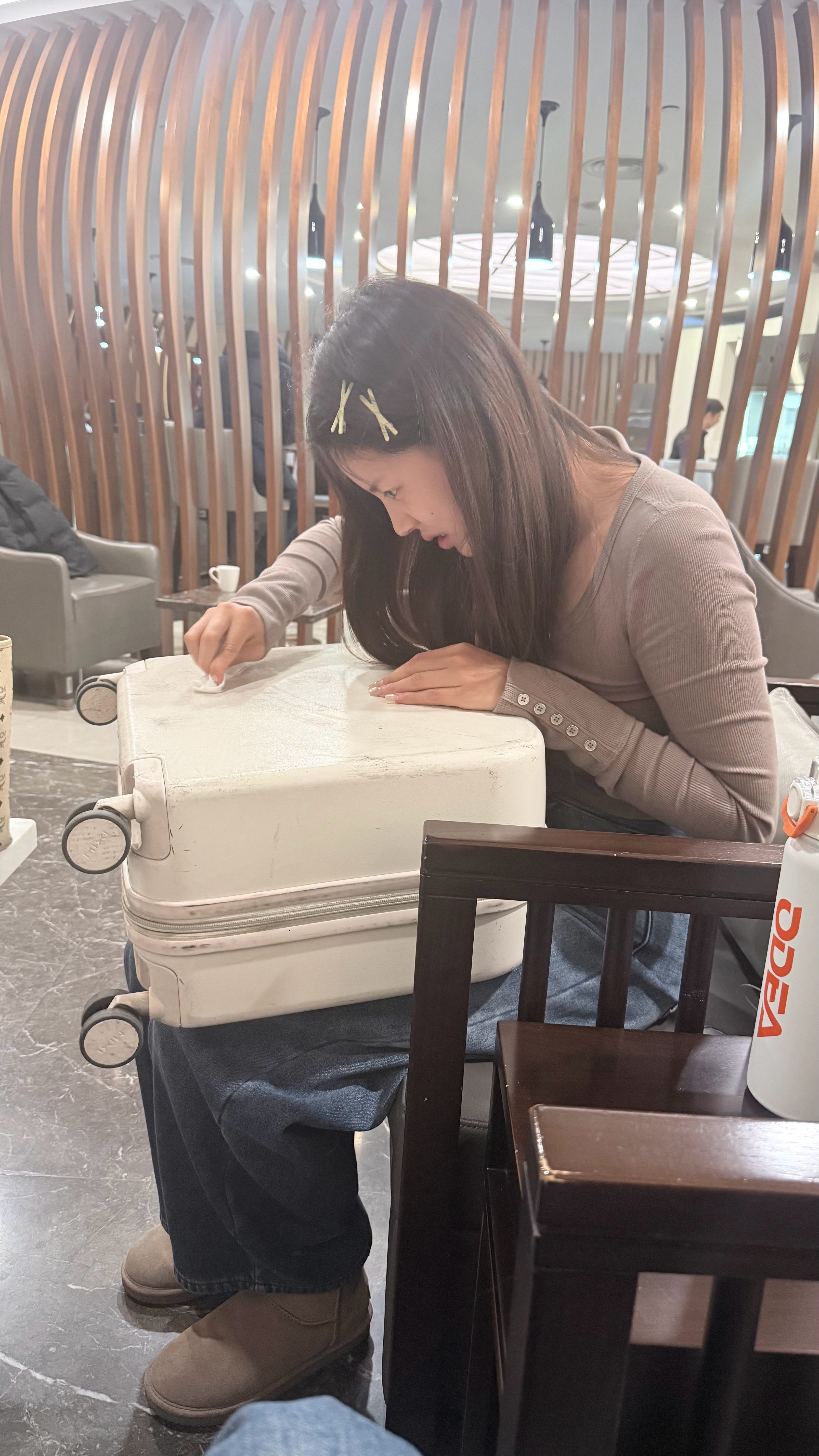 拯救行李箱计划手擦出火星子了