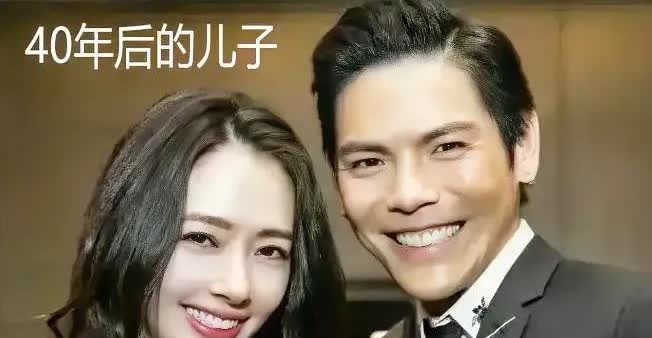向佐与父亲向华强找媳妇的眼光那是一模一样，不愧是父子！40年前向华强与丁