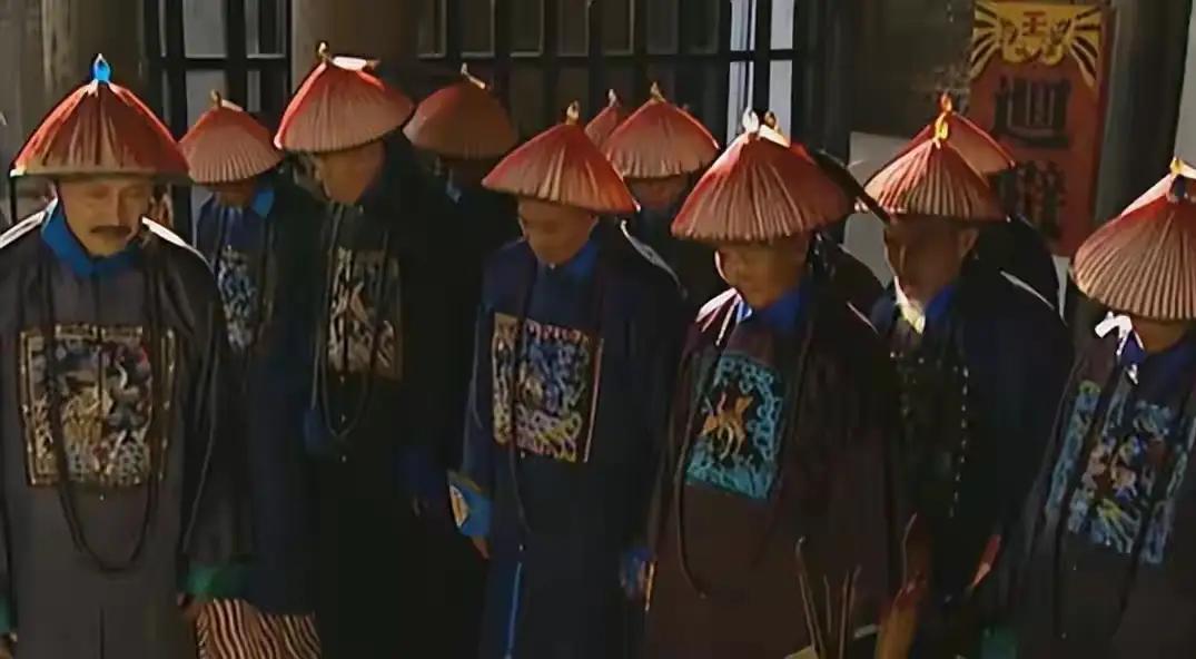 慈禧掌权40多年，为什么没有人造反？因为她有两张王牌 大清朝末年，内忧外