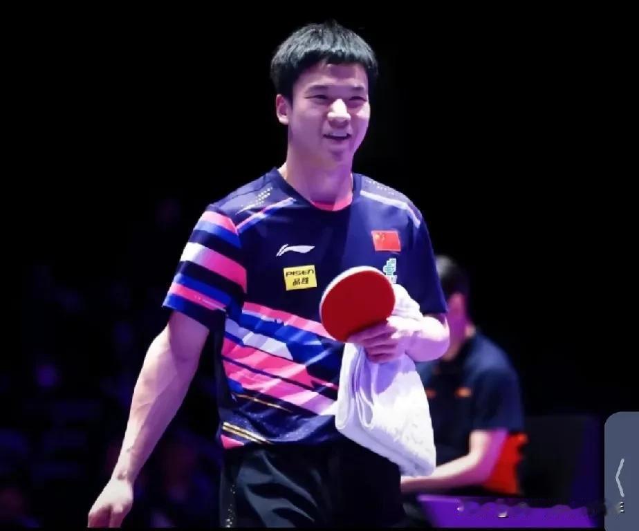 中国男乒新看点——向鹏中国新生代除了林诗栋，现在还有向鹏，目前世界排名第八，国