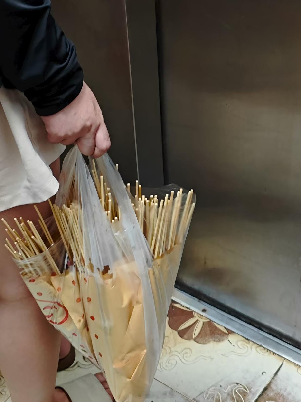 坐过最香的一次电梯[跪了]​​​