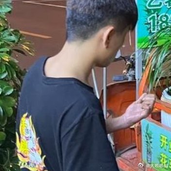 如果你是正确的，不要过多地争辩。人生逆境时，切记忍耐；人生顺境时，切记收敛；人生