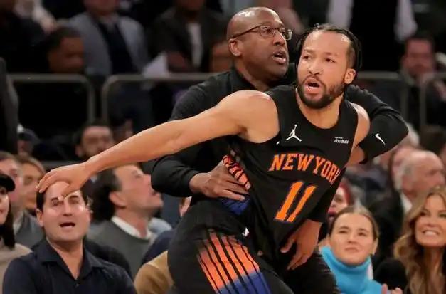 信号有点明显了！NBA官方把新赛季揭幕战安排成尼克斯打76人、马刺打雷霆，