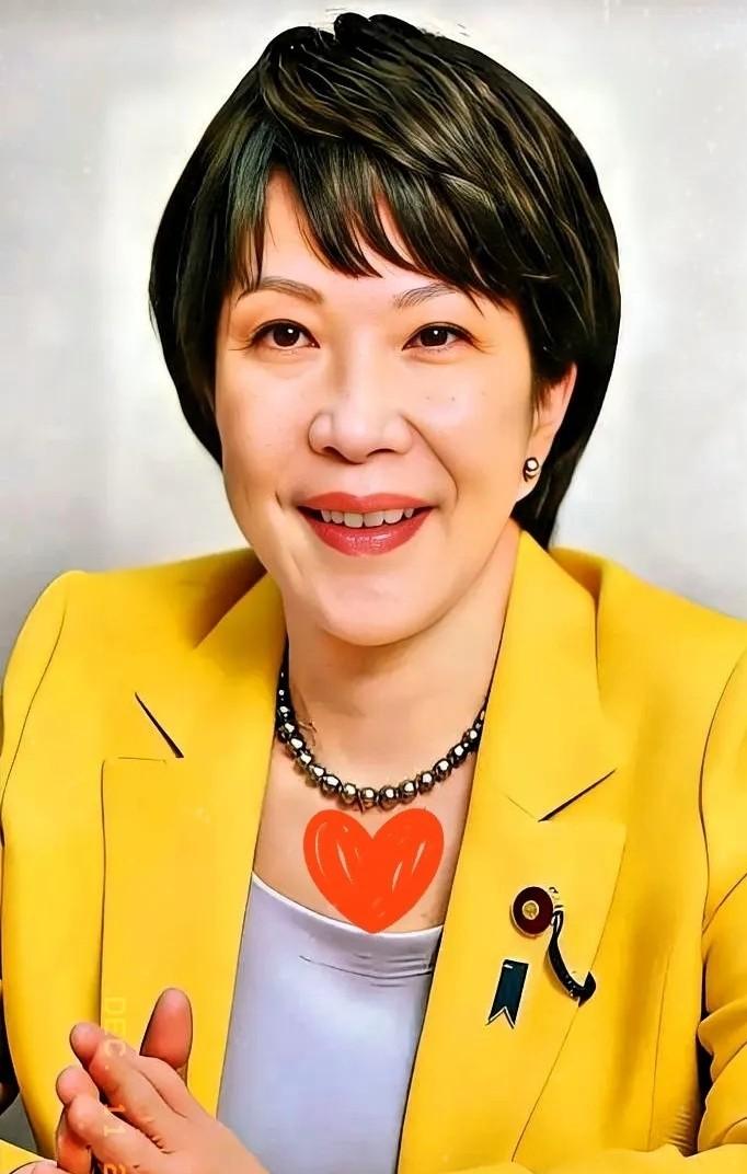 日本最终是忍不住了！12月9日，日本官方突然抛出一则消息，宣称此前主动拨打中日防