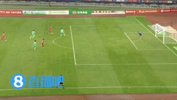苏超爆火北京时间6月28日，苏超联赛第五轮两场对决激烈上演。在连云港队与淮安队的