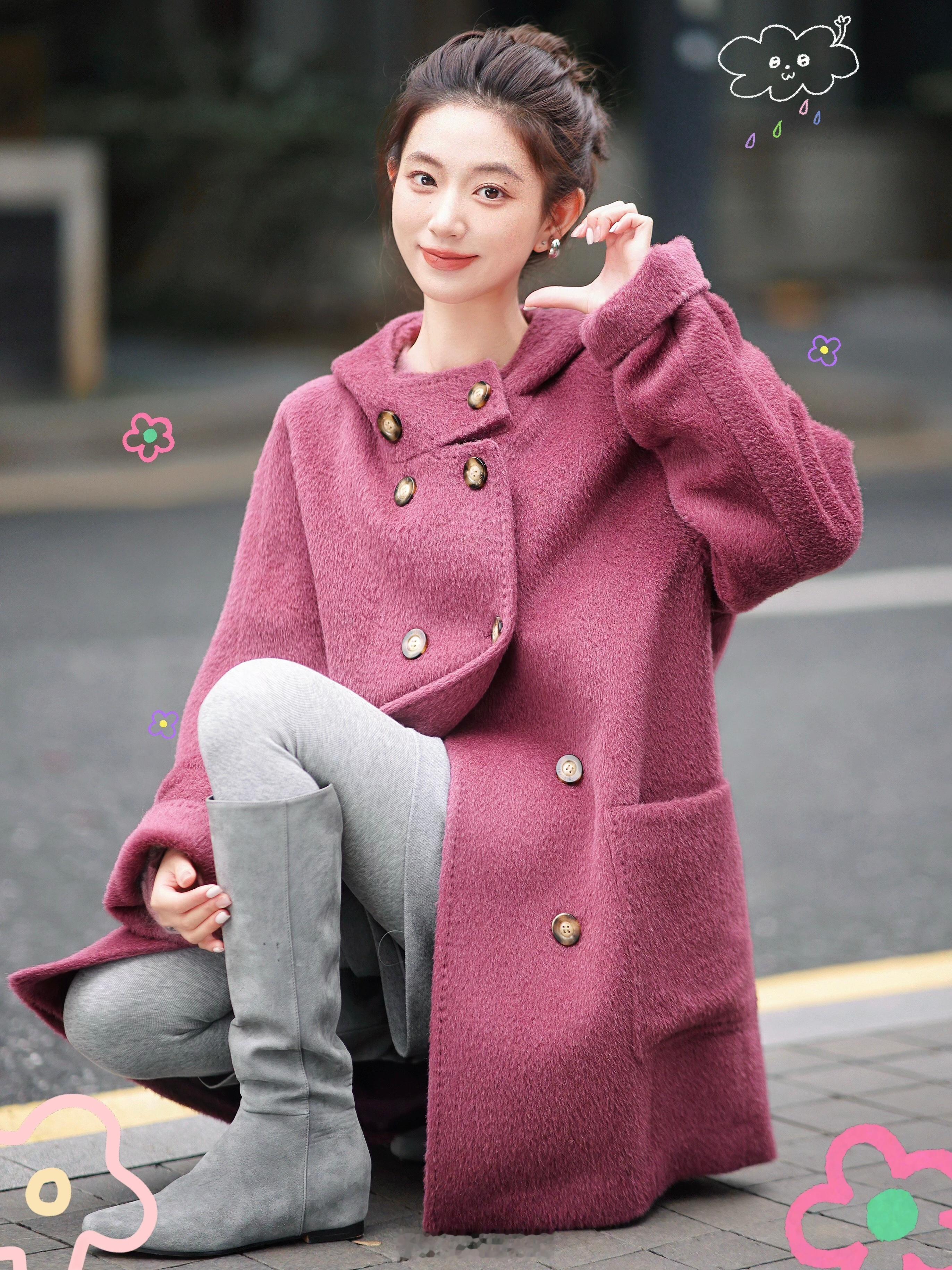 这款可以说是松弛明媚天花板嘛！100苏力羊驼还是顶顶美的绛紫色走在街上是会回头