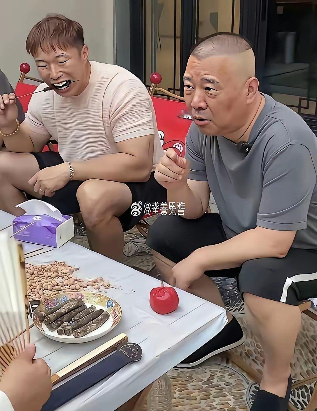 郭德纲私下挺节俭的，也不吃大鱼大肉