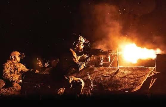 以色列军队才几天就打进宾特杰拜勒市中心，而在2006年的时候，黎巴嫩真主党不到2