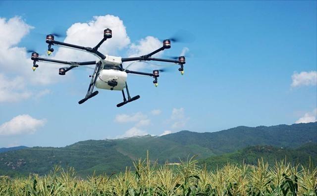 马斯克预言成真？中国经济未来将达美国2到3倍，差距已在不断缩小马斯克在几年前