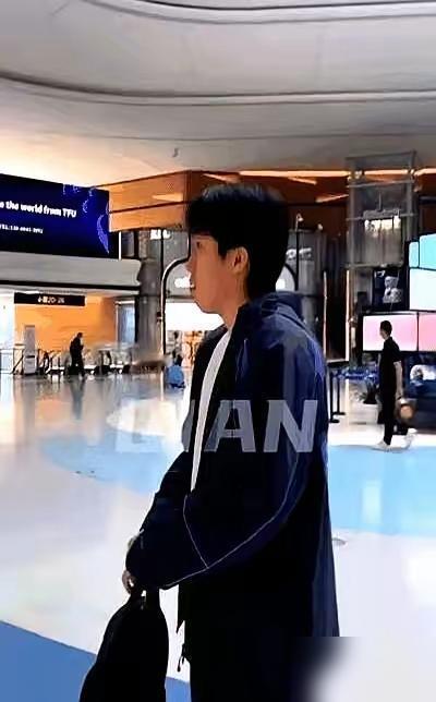 一瞬间，谁厚道谁计较，全都露馅。最近国乒这俩小事我刷到好几次，越看越觉得实在