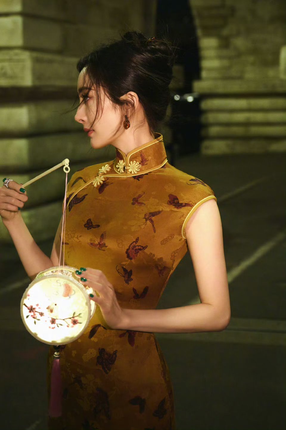 杨幂喊惠英红宝贝红姐杨幂杨幂杨幂