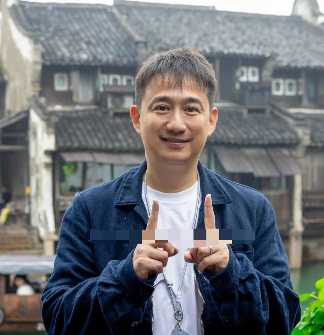 看到黄多多进军娱乐圈我才知道黄磊的圈内地位有多厉害53岁的他，人前低调人