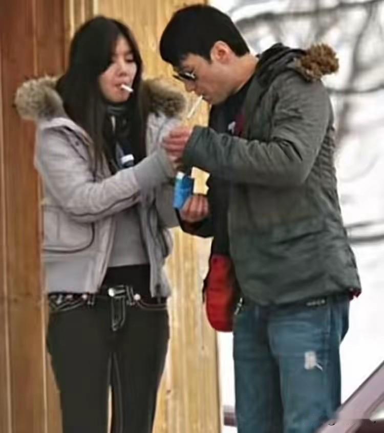 当年的黎明和乐基儿。当年黎明是真的爱乐基儿，在那么多女人中，黎明唯独对乐基儿