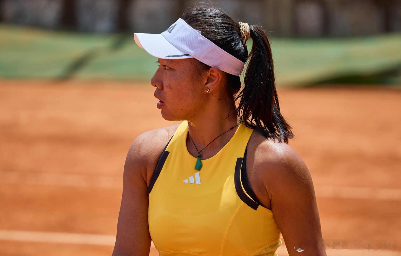 🇨🇳湖州WTA125女单首轮🇨🇳任钰菲6-2/6-1🇨🇳杨一迪交