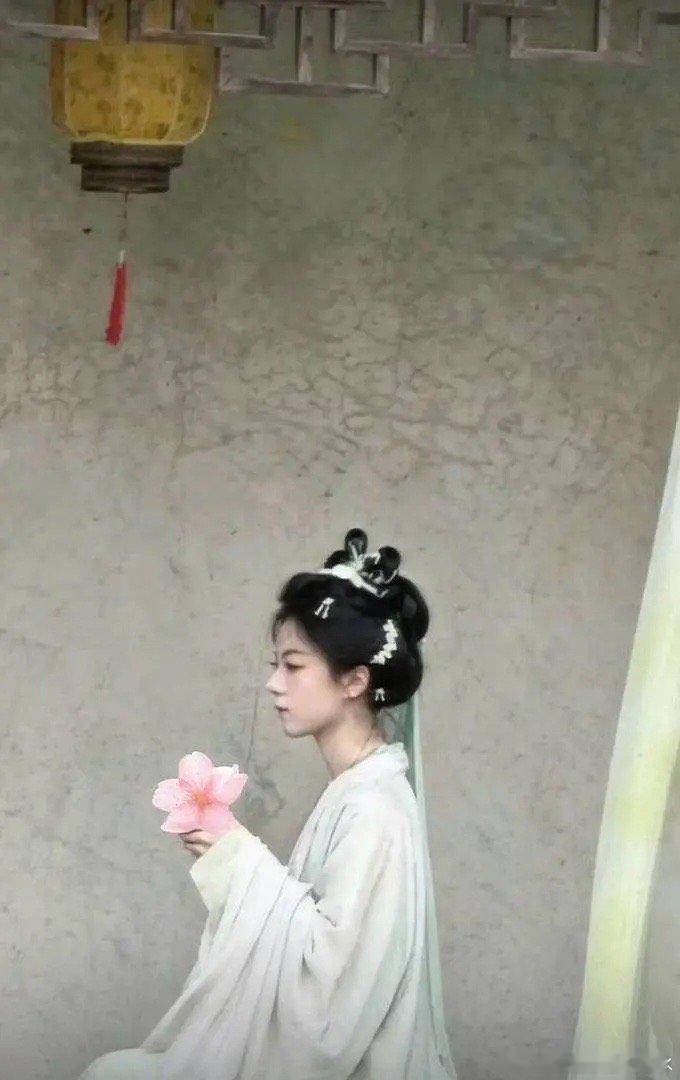 一念江南女主造型怎么样？