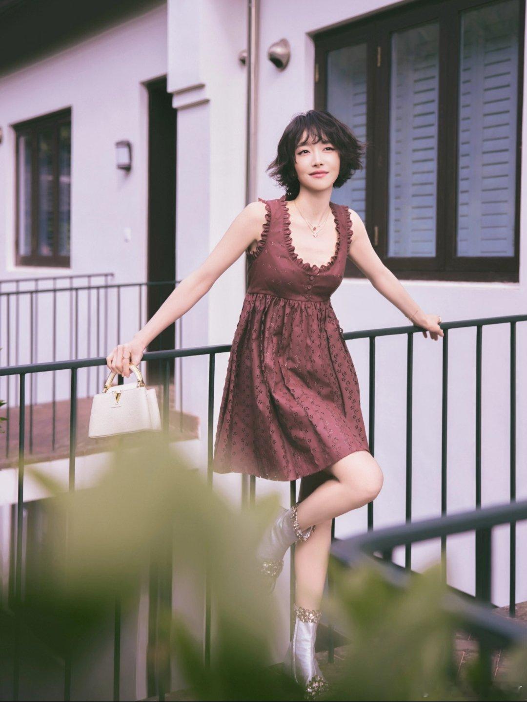 明星丨写真宋茜的一组短发造型图片～